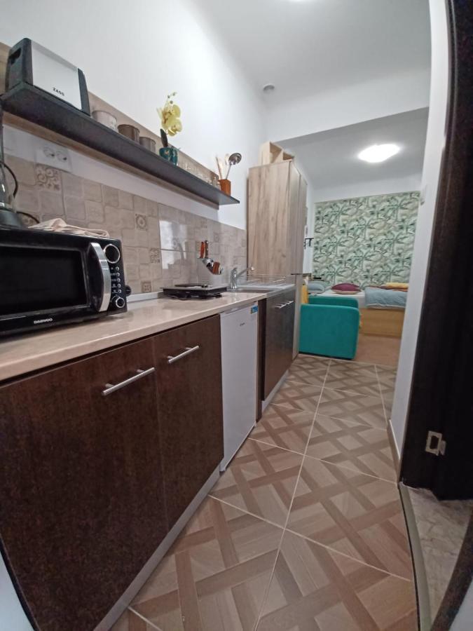 Studios Republicii Brasov Luaran gambar